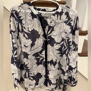 Tommy Bahama women’s hibiscus floral shirt